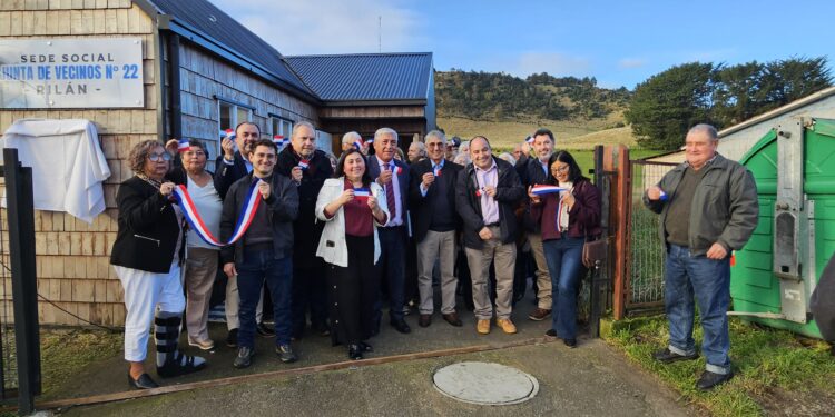 Inauguran nueva sede de Rilán recordando a destacados vecinos y vecinas