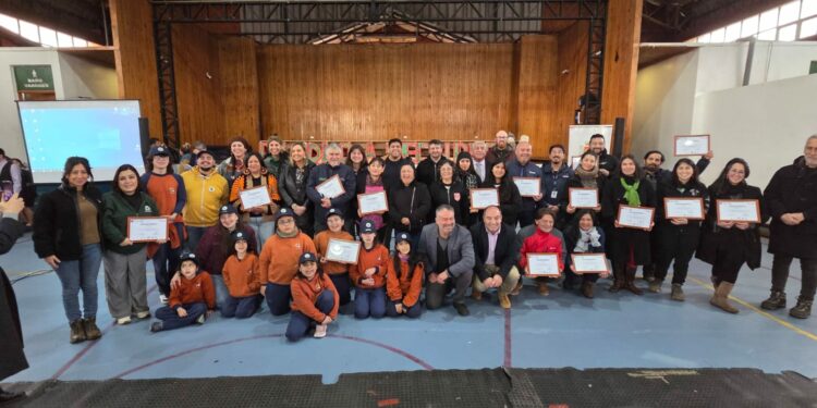 Castro reafirmó su compromiso ambiental con exitoso seminario “De Residuo a Recurso”