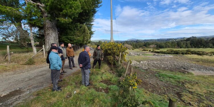 Municipalidad de Castro aborda junto a vecinos de Pastahué y Piruquina temas de seguridad, aseo, medio ambiente y tránsito