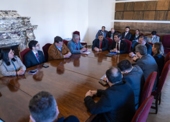 Municipalidad de Castro aborda con autoridades nacionales  acuerdo para concretar solución a residuos domiciliarios en Chiloé