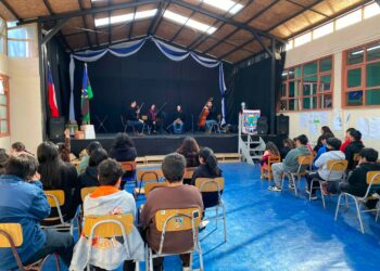 La música de cámara llegó a Quehui de la mano del Cuarteto Chiloé