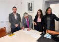 Castro firma convenio para fortalecer el patrimonio y avanzar en un futuro proyecto de jardín botánico