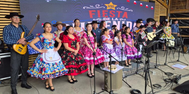 Con masiva asistencia se inauguró la VIII Fiesta de la Chilenidad en Castro