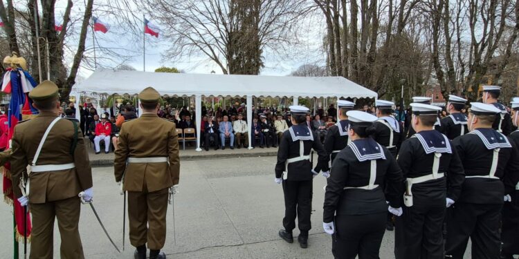 Castro conmemoró las Fiestas Patrias con tradicional desfile cívico – militar en la Plaza de Armas